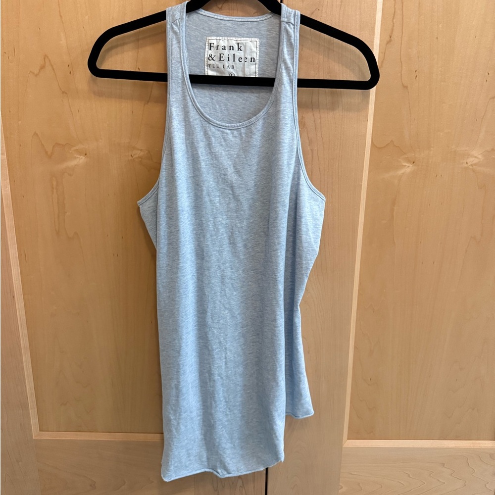 Frank & Eileen Tee Lab light blue L NWOT raw hem